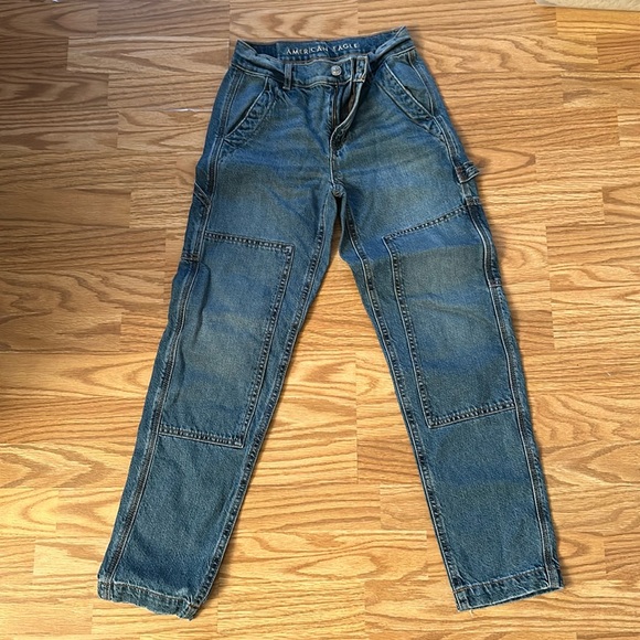 American Eagle Outfitters Denim - 90’s straight jean